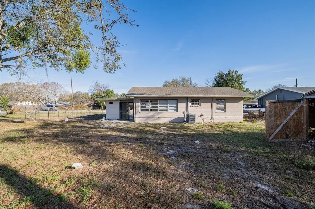 408 Armour Avenue Auburndale FL 33823