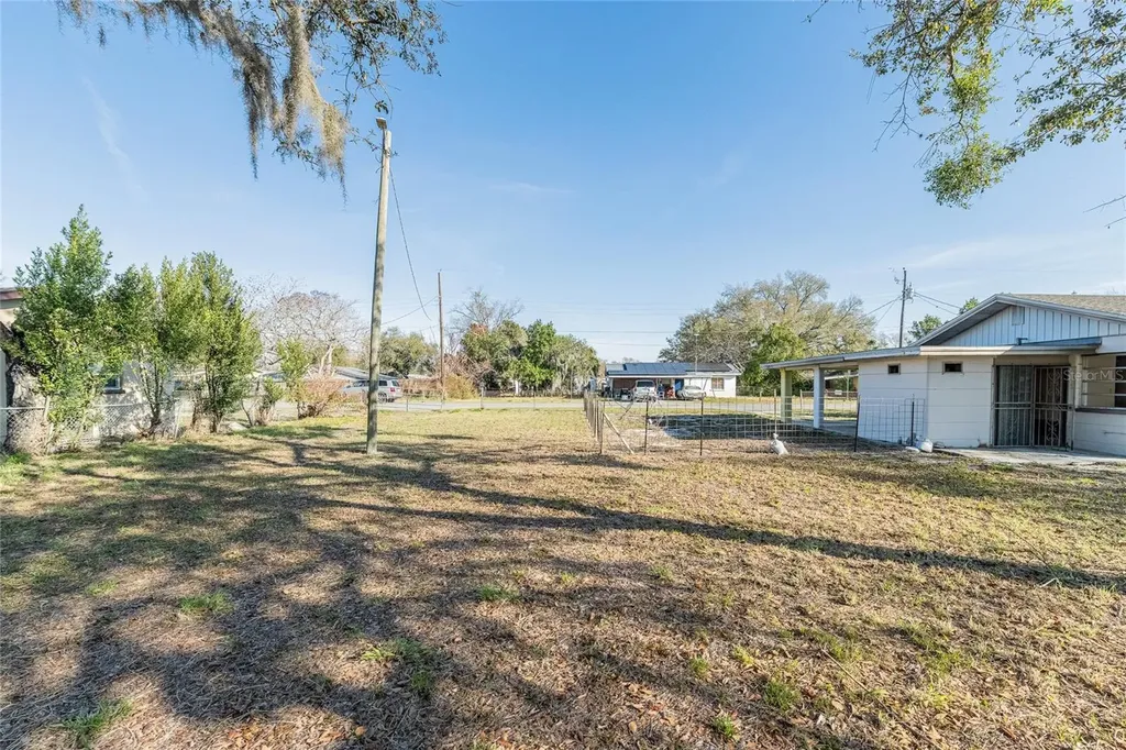 408 Armour Avenue Auburndale FL 33823