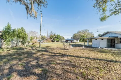 408 Armour Avenue Auburndale FL 33823