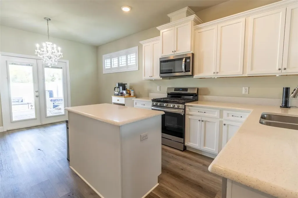 24616 SW 17th Place Newberry FL 32669