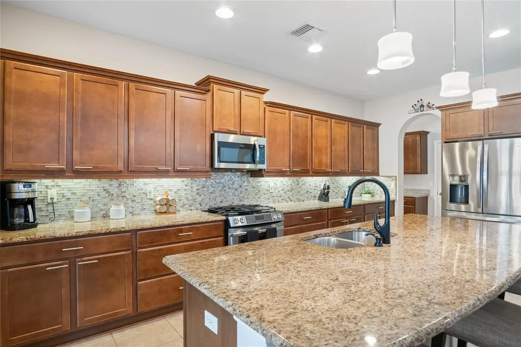 389 Silver Maple Road Groveland FL 34736