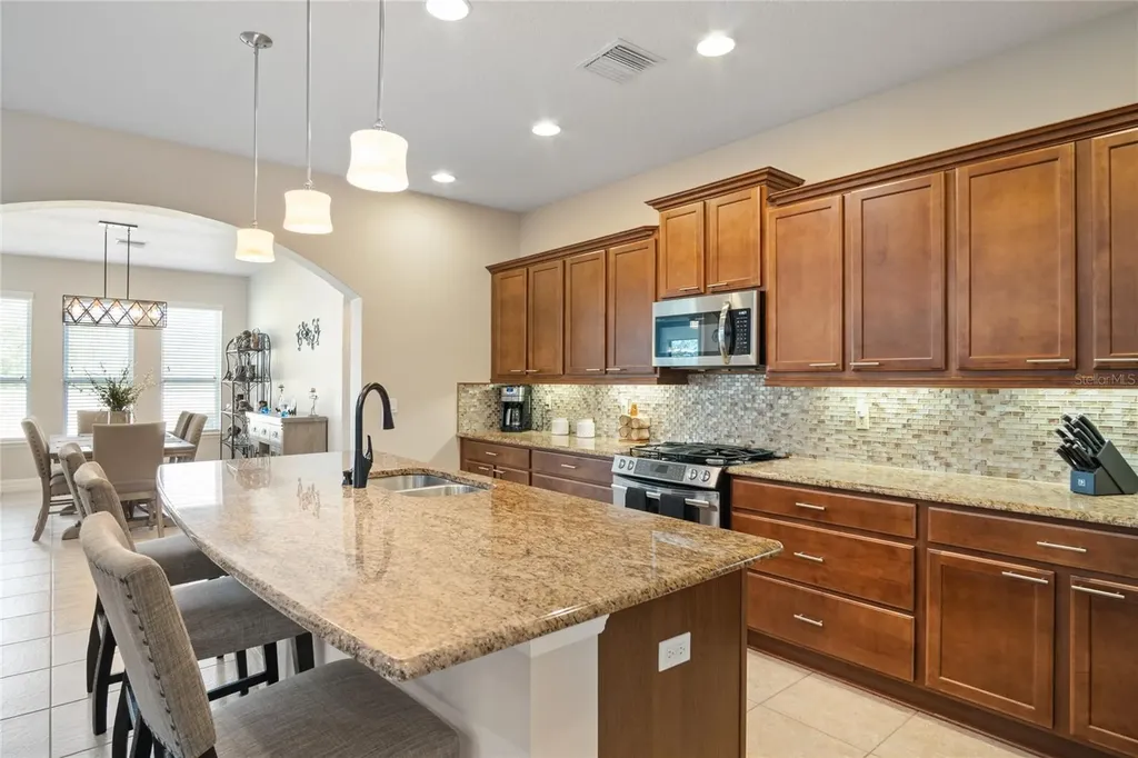 389 Silver Maple Road Groveland FL 34736