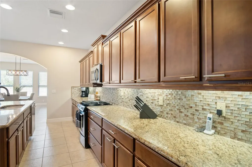 389 Silver Maple Road Groveland FL 34736