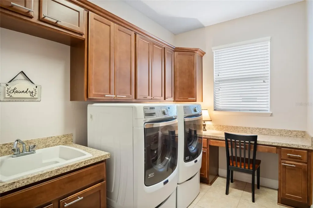 389 Silver Maple Road Groveland FL 34736