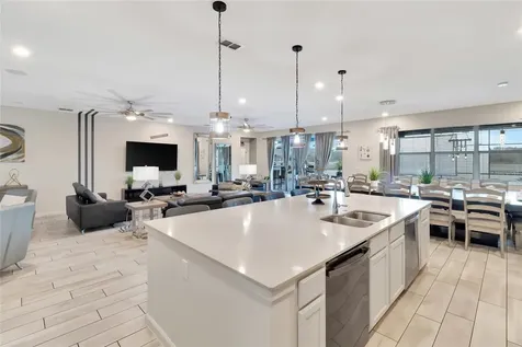 2477 Shanti Drive Kissimmee FL 34746