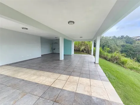 Carr 785 Km.hm 5.7 Sector Gonzalez-canaboncito Caguas PR 00726