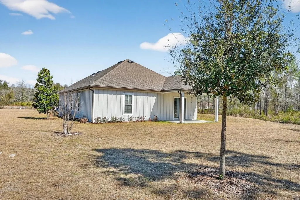 8911 Ford Road Bryceville FL 32009