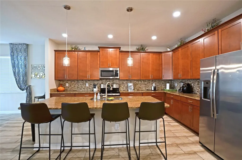 4779 Kings Castle Circle Kissimmee FL 34746