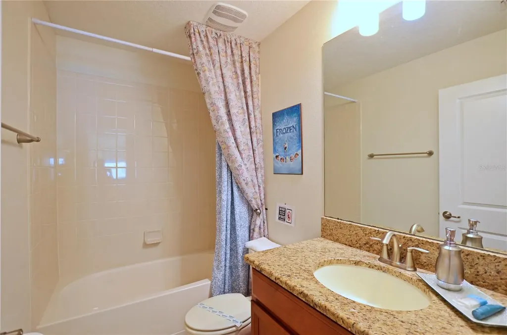 4779 Kings Castle Circle Kissimmee FL 34746