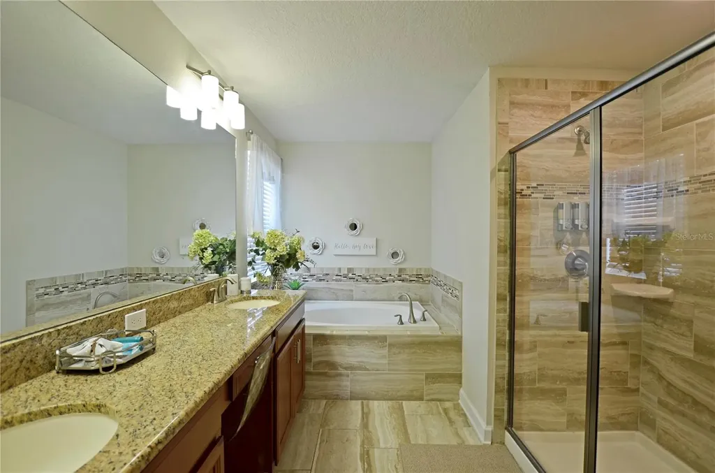 4779 Kings Castle Circle Kissimmee FL 34746