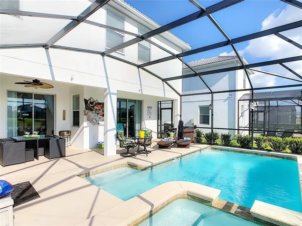 4779 Kings Castle Circle Kissimmee FL 34746