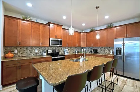4779 Kings Castle Circle Kissimmee FL 34746