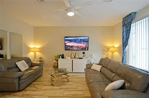 4779 Kings Castle Circle Kissimmee FL 34746