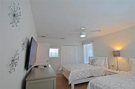 4779 Kings Castle Circle Kissimmee FL 34746