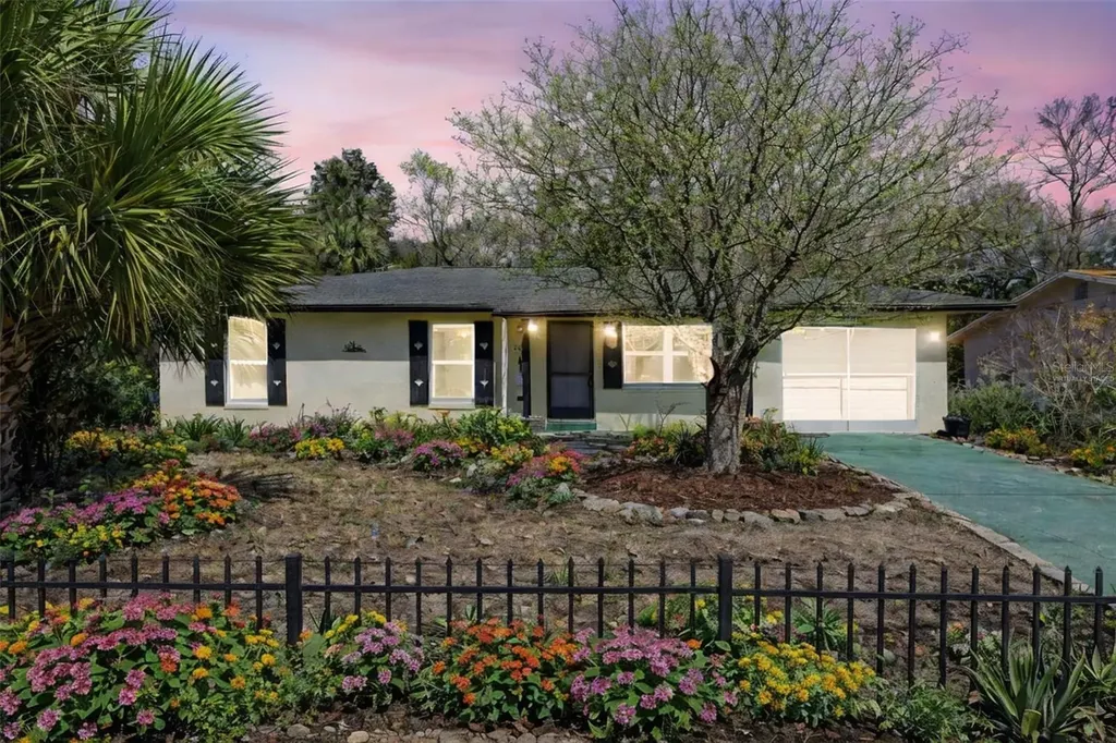 525 Sandy Pines Drive Orange City FL 32763