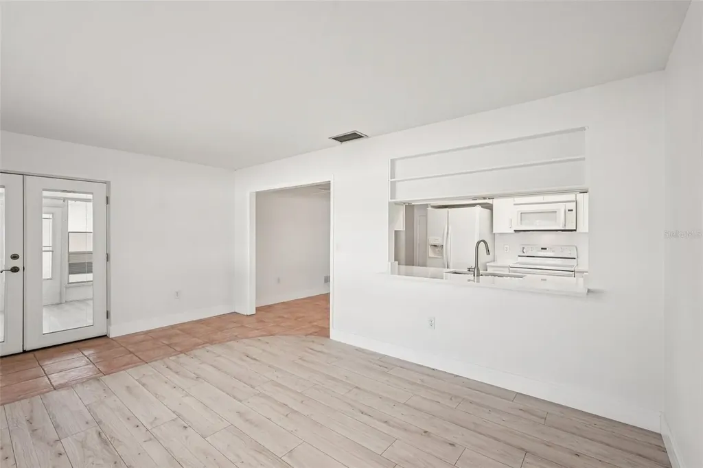 1741 Bayonne Street Sarasota FL 34231