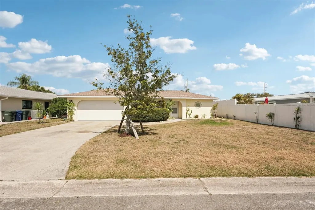 1741 Bayonne Street Sarasota FL 34231