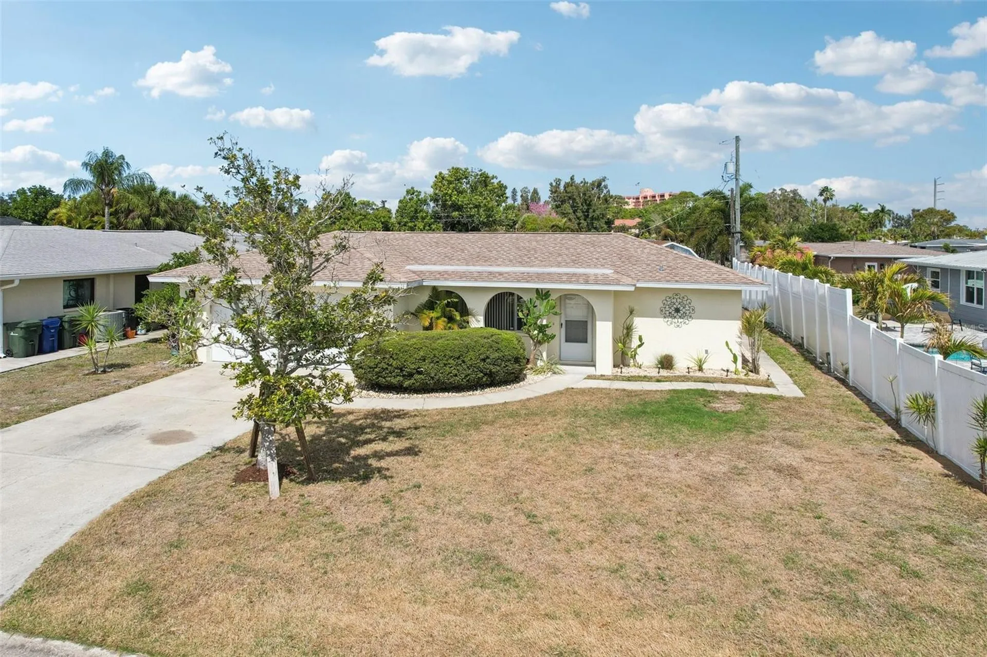 1741 Bayonne Street Sarasota FL 34231