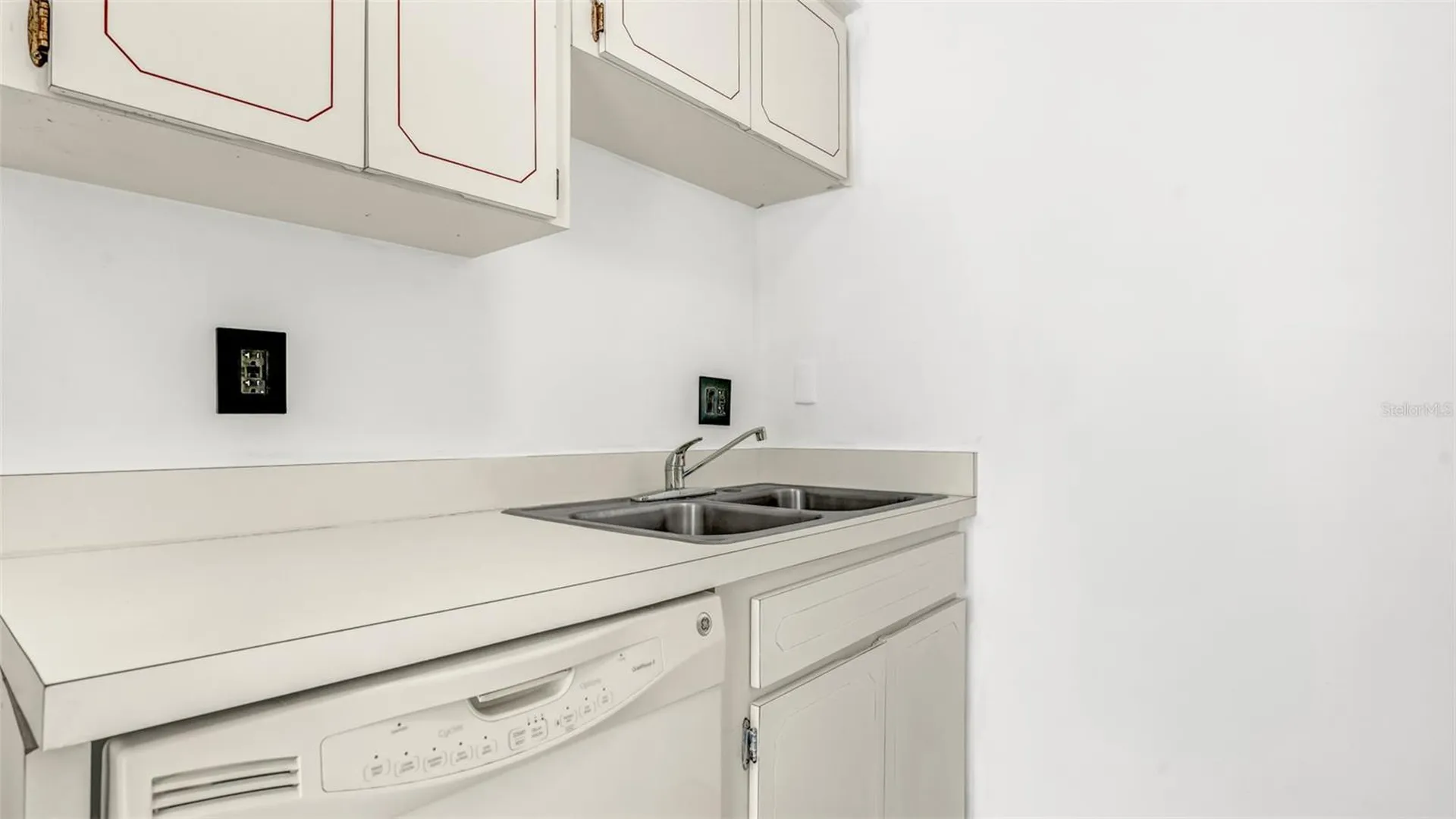 8800 Bardmoor Boulevard Seminole FL 33777
