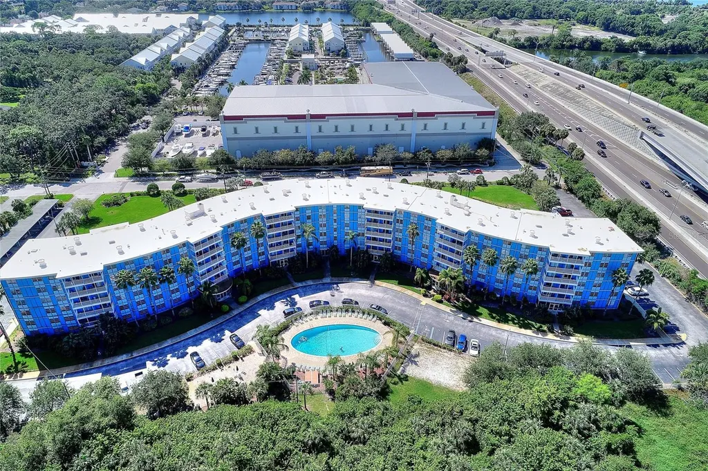 3315 58th Avenue S St Petersburg FL 33712