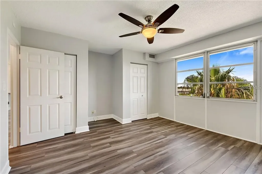 3315 58th Avenue S St Petersburg FL 33712
