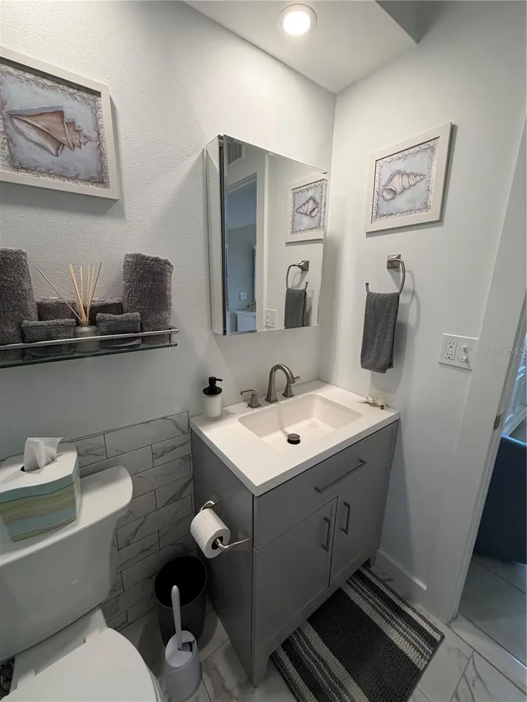 3808 Gulf Of Mexico Drive Longboat Key FL 34228