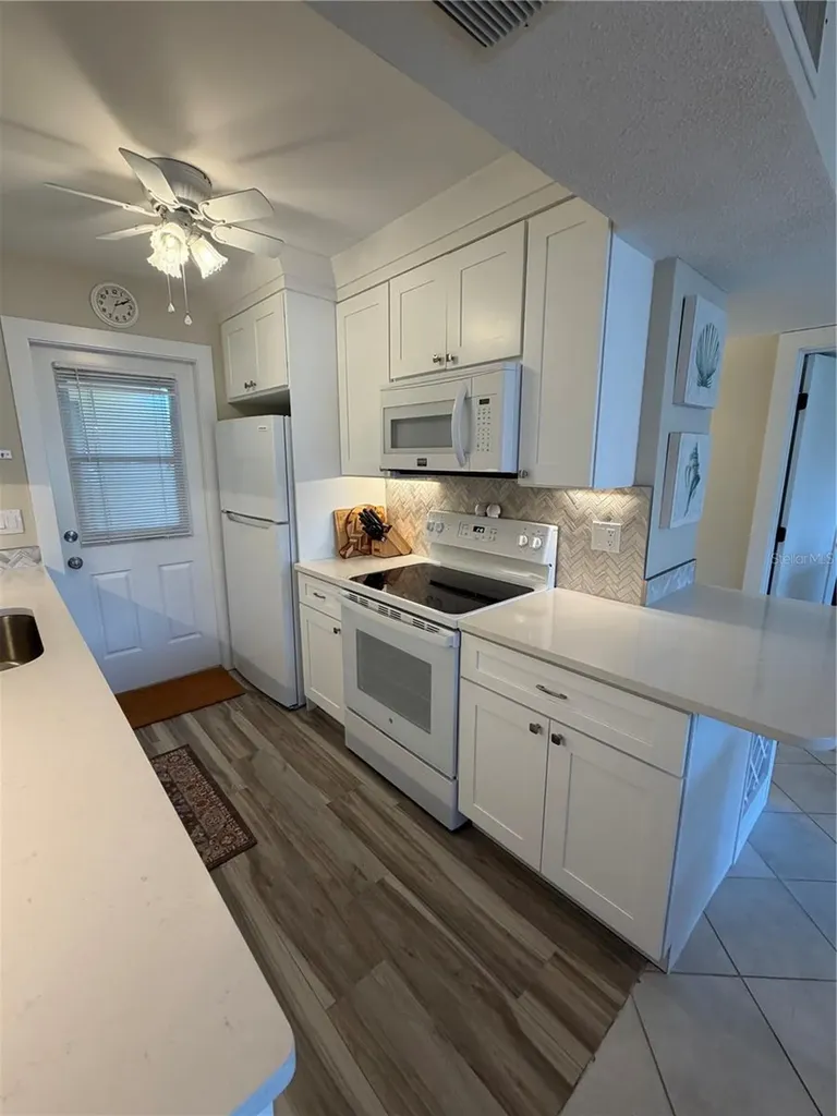 3808 Gulf Of Mexico Drive Longboat Key FL 34228