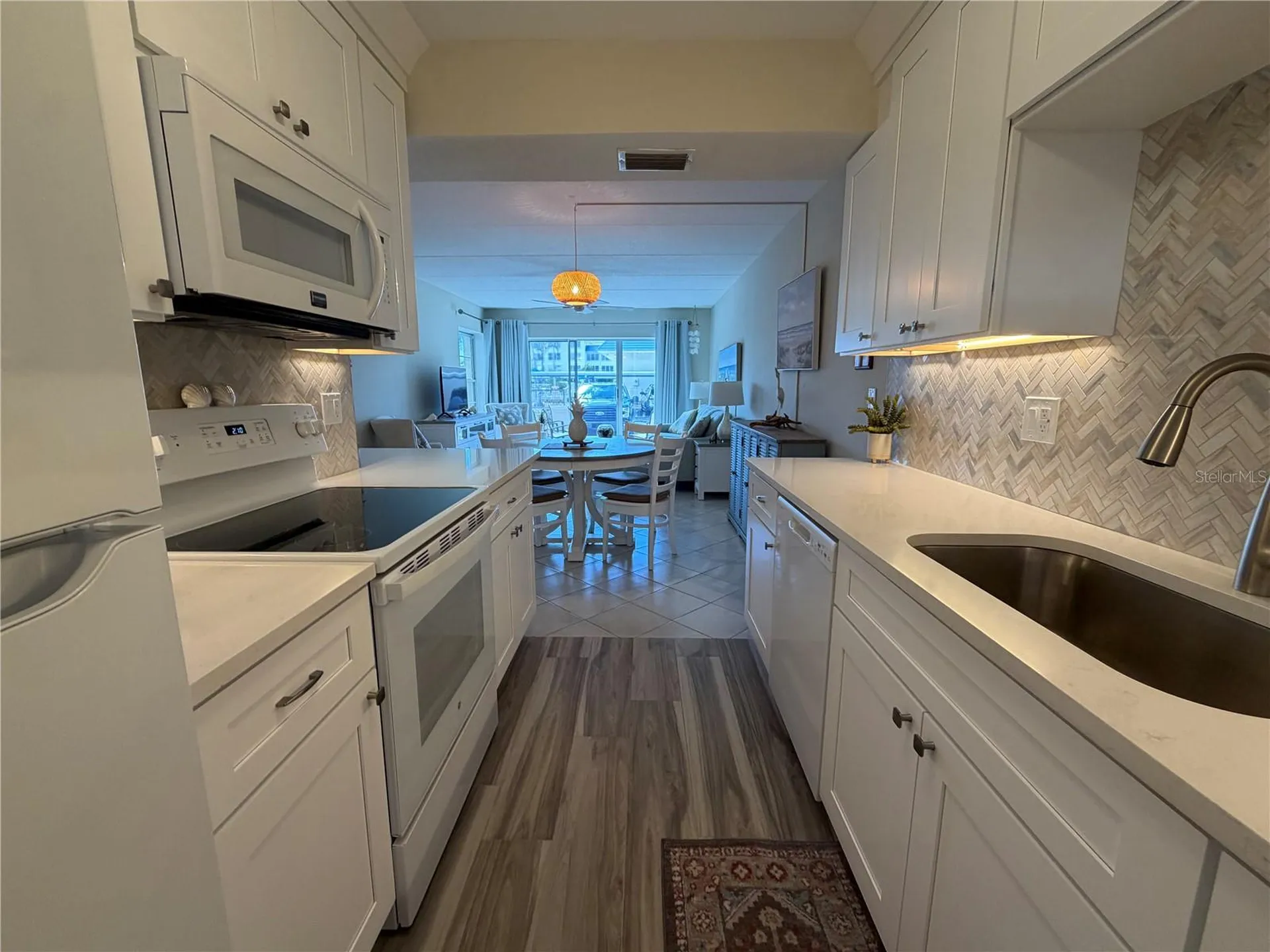3808 Gulf Of Mexico Drive Longboat Key FL 34228