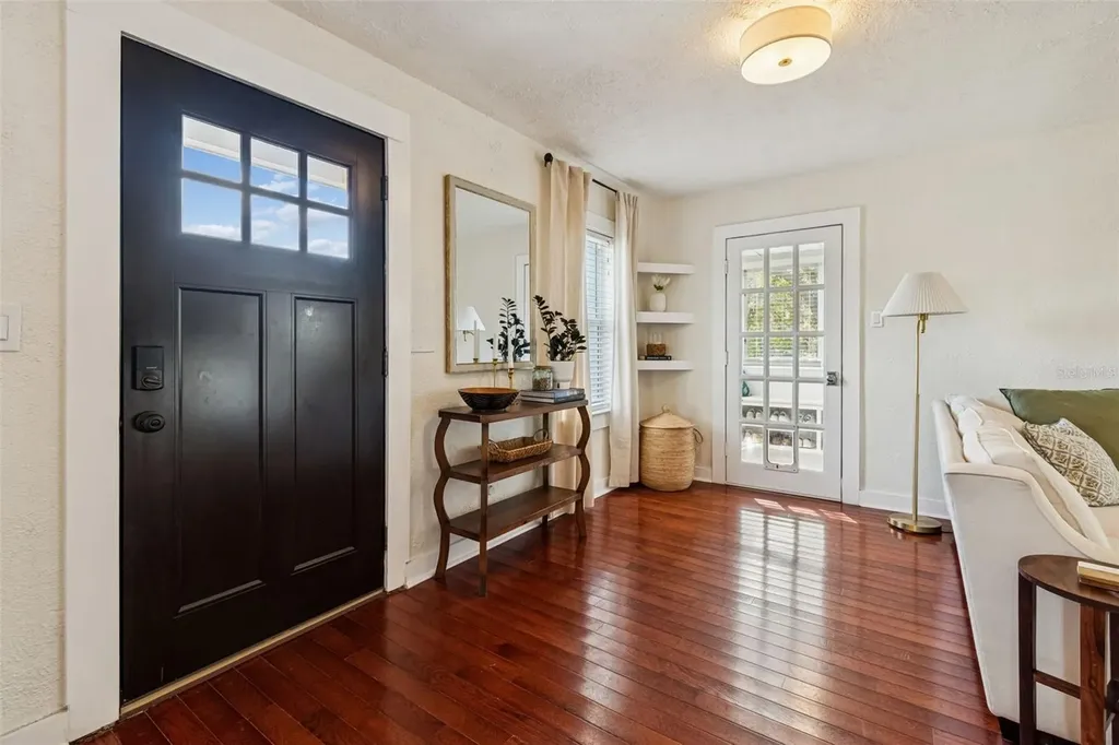 231 W Jean Street Tampa FL 33604