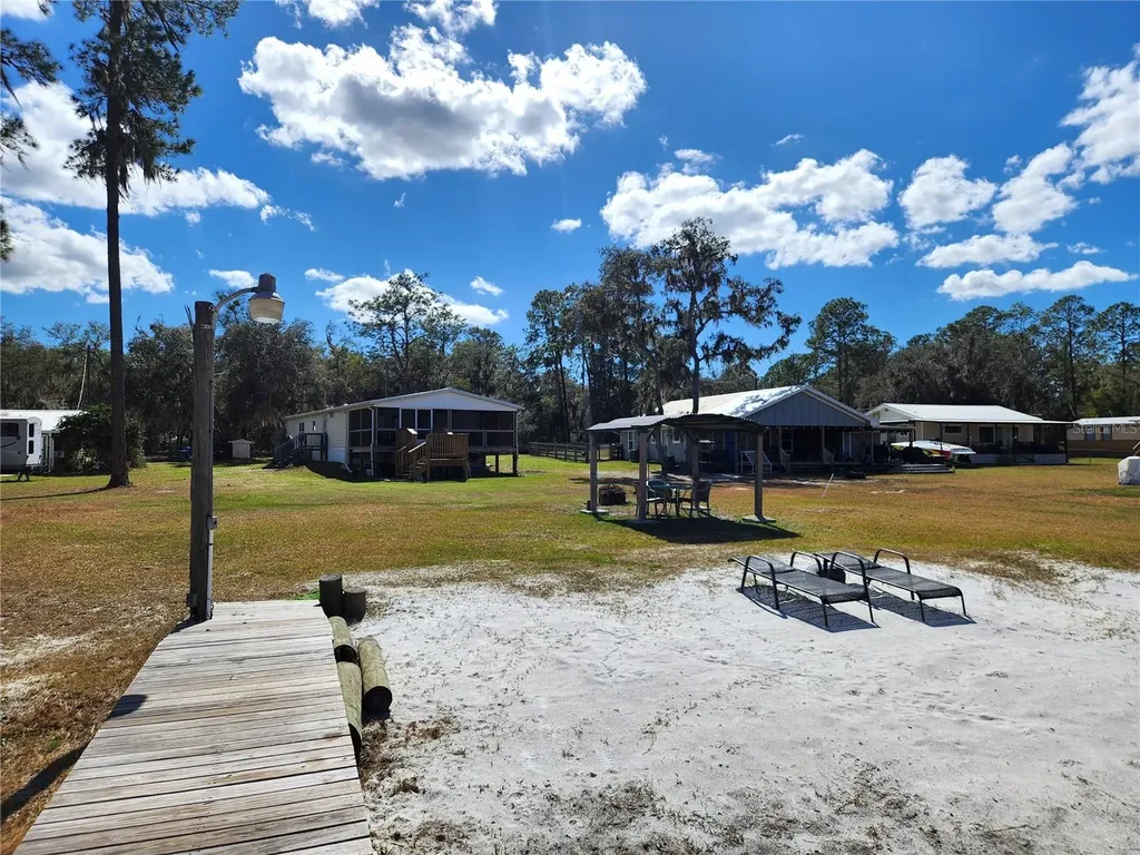 10915 NE 222nd Street Fort Mc Coy FL 32134