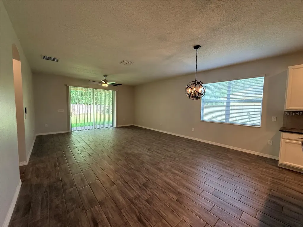 2387 Jernigan Loop Kissimmee FL 34746