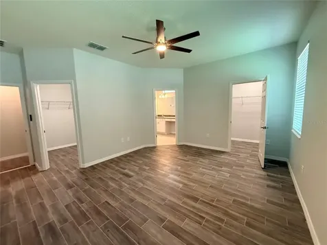 2387 Jernigan Loop Kissimmee FL 34746