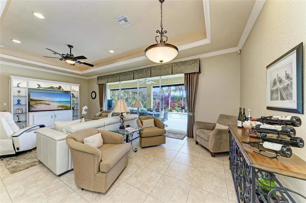9007 Hammock Edge Place Bradenton FL 34212