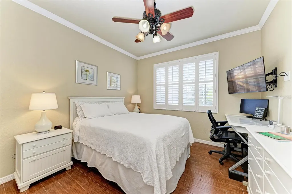 9007 Hammock Edge Place Bradenton FL 34212