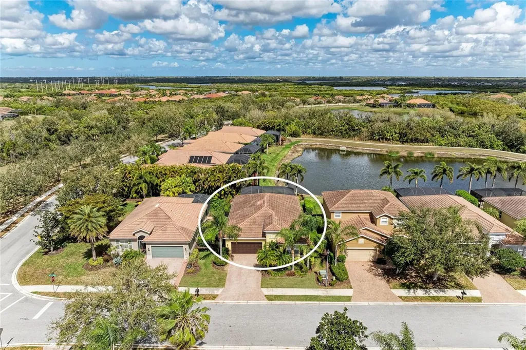 9007 Hammock Edge Place Bradenton FL 34212