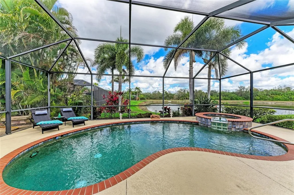 9007 Hammock Edge Place Bradenton FL 34212