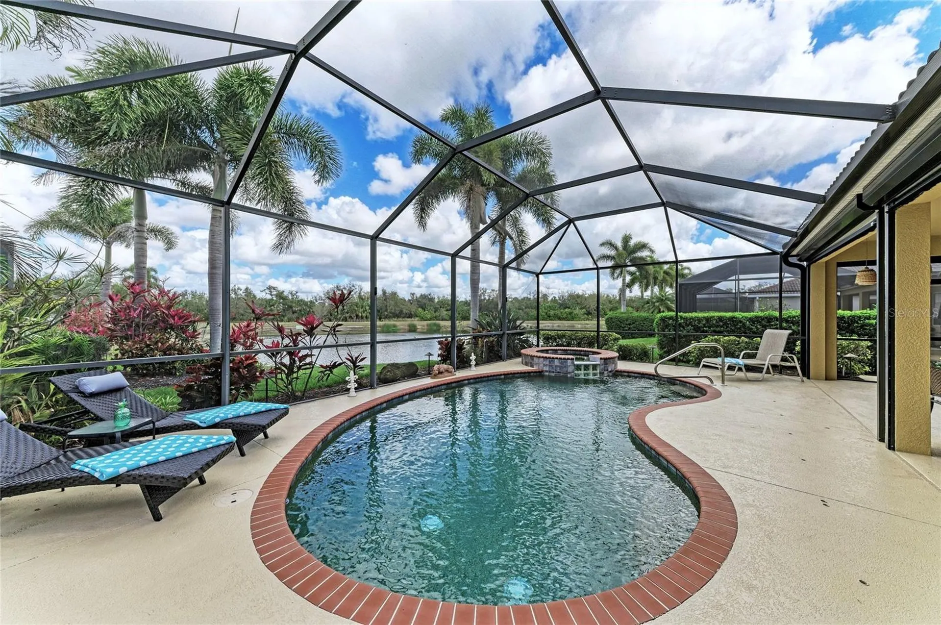 9007 Hammock Edge Place Bradenton FL 34212