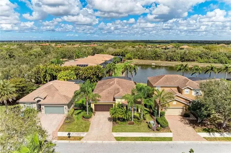 9007 Hammock Edge Place Bradenton FL 34212