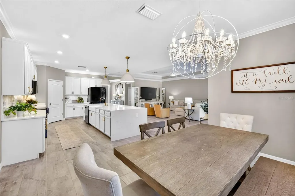 710 Acacia Court Bradenton FL 34212