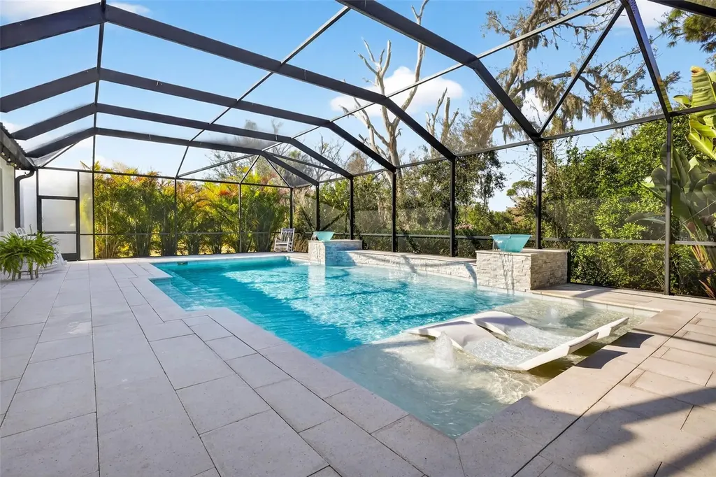 710 Acacia Court Bradenton FL 34212