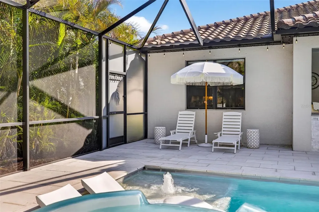 710 Acacia Court Bradenton FL 34212