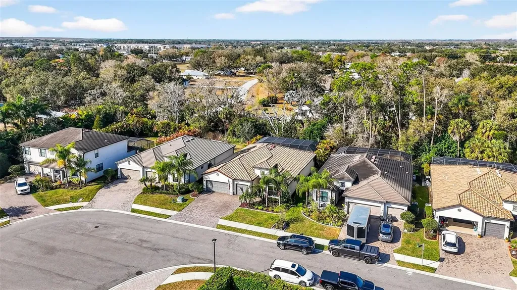 710 Acacia Court Bradenton FL 34212