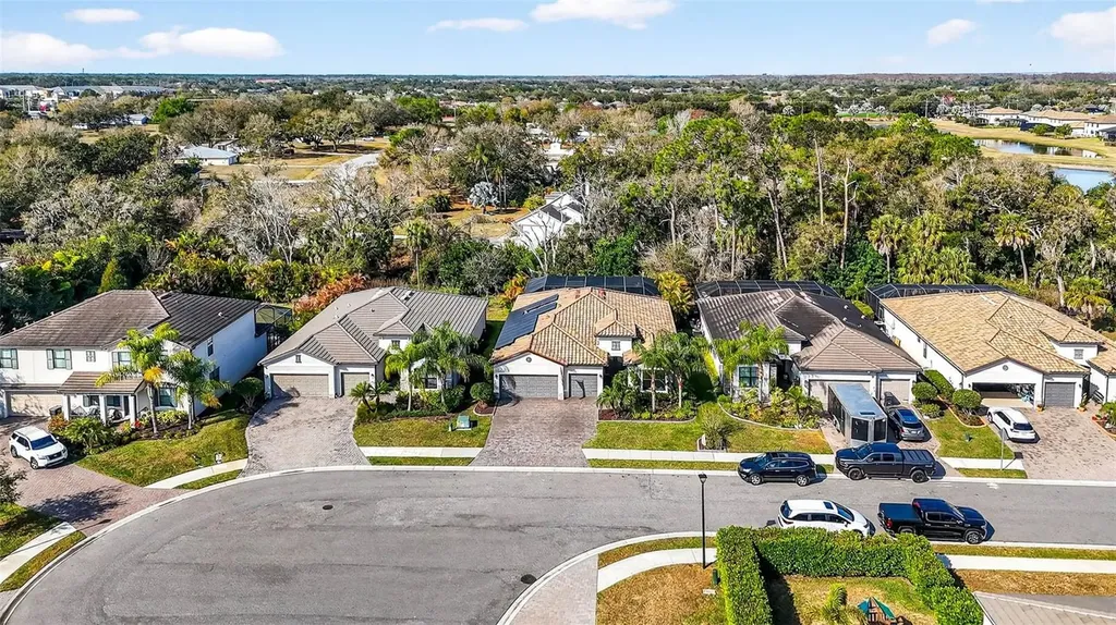 710 Acacia Court Bradenton FL 34212