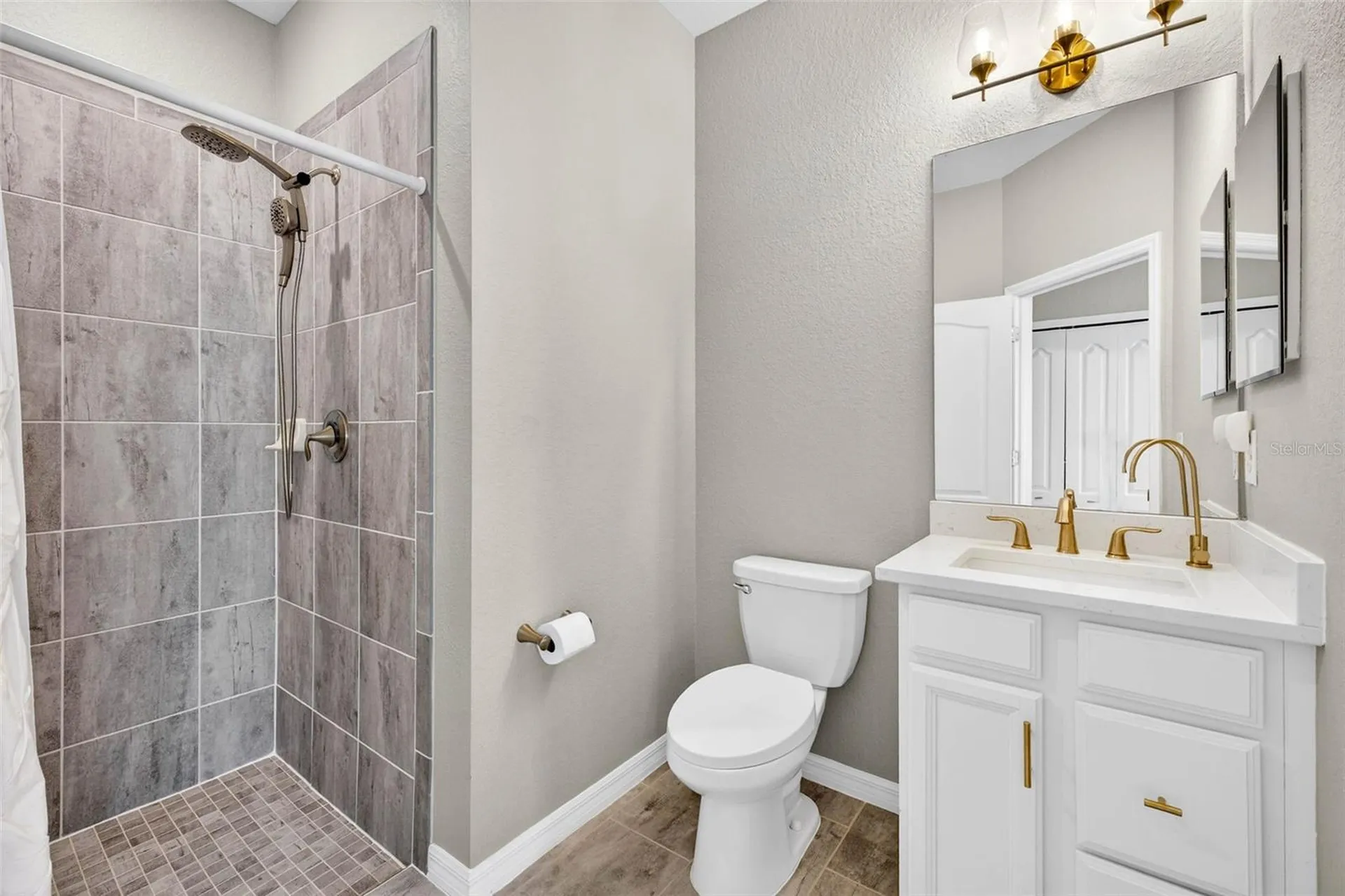 710 Acacia Court Bradenton FL 34212