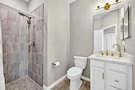 710 Acacia Court Bradenton FL 34212