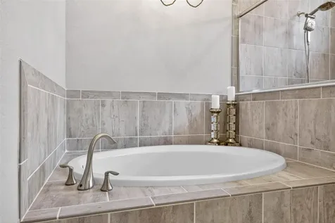 710 Acacia Court Bradenton FL 34212