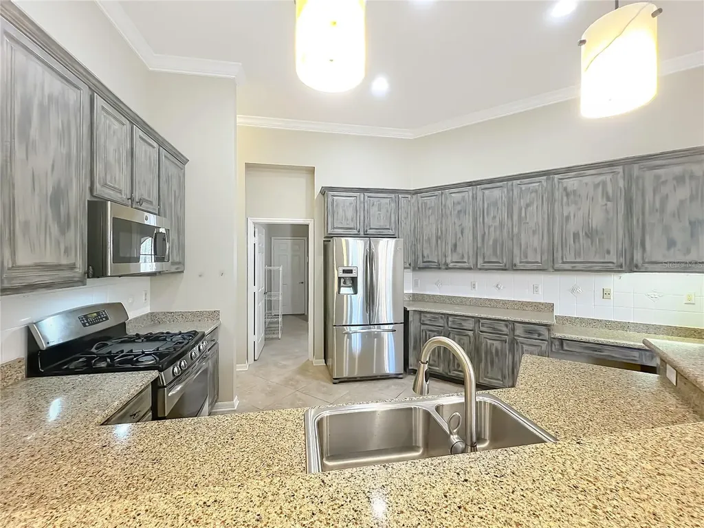 11457 Swift Water Circle Orlando FL 32817
