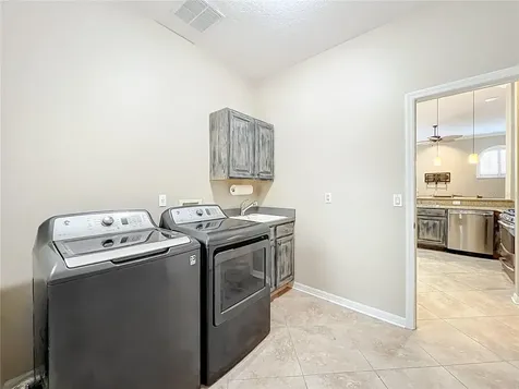 11457 Swift Water Circle Orlando FL 32817