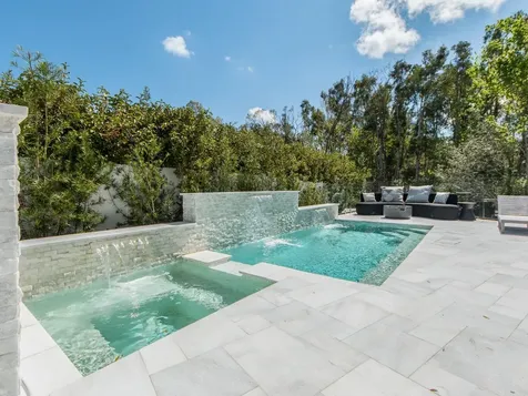 1064 Sylvia Lane Tampa FL 33613