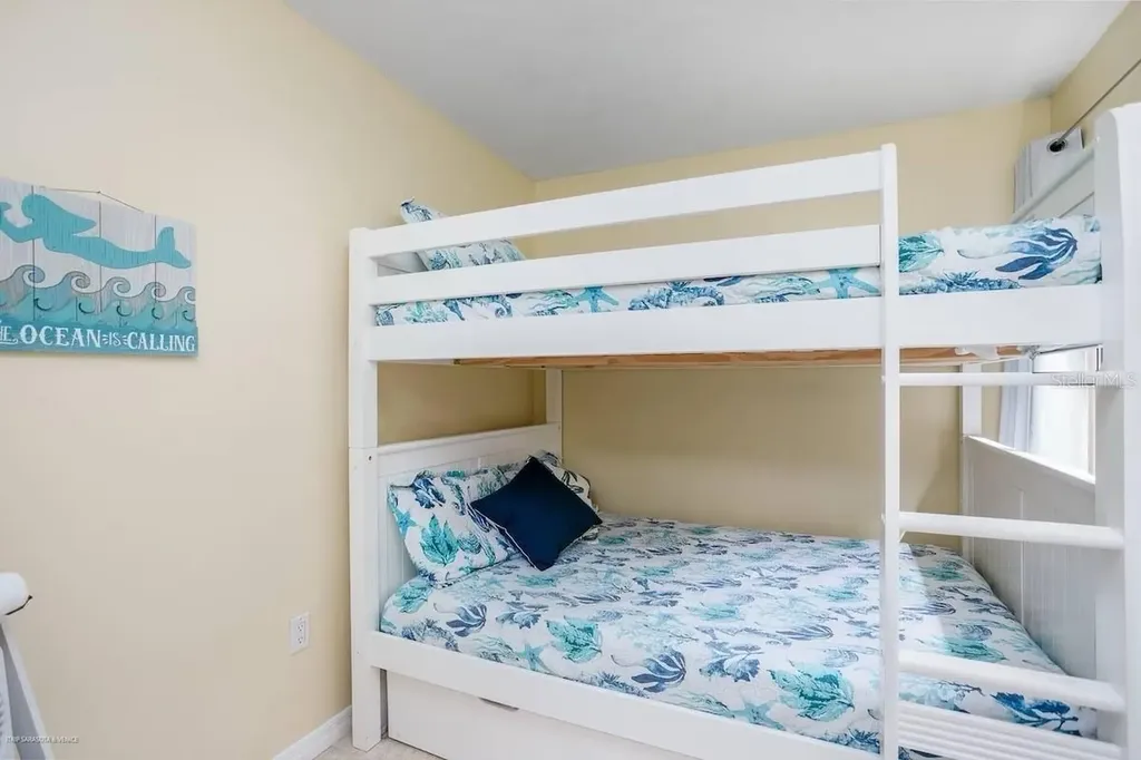 6157 Midnight Pass Road Sarasota FL 34242